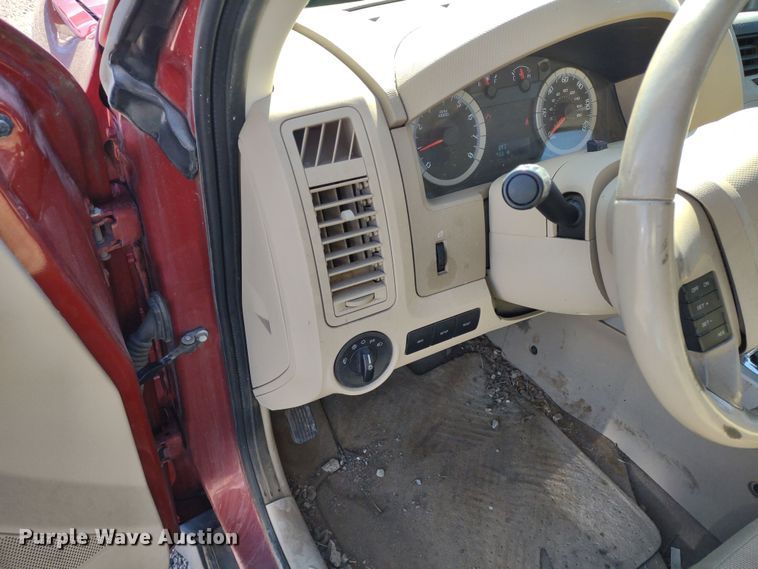 image for item MD9317 2010 Ford Escape XLT  SUV