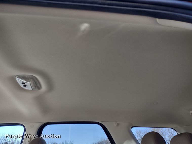 image for item MD9317 2010 Ford Escape XLT  SUV