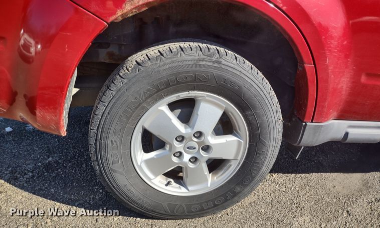 image for item MD9317 2010 Ford Escape XLT  SUV