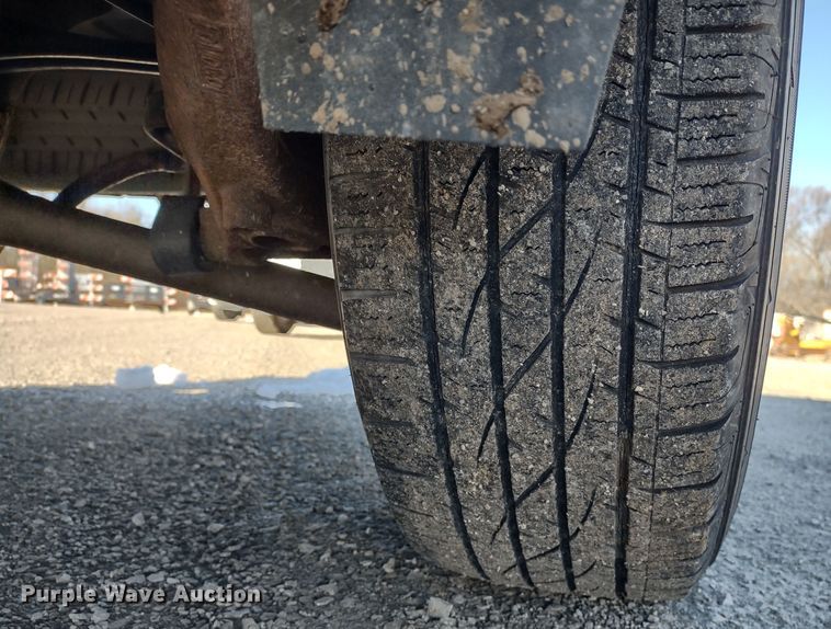 image for item MD9317 2010 Ford Escape XLT  SUV