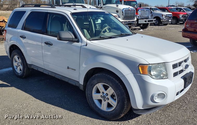 image for item MD9318 2010 Ford Escape Hybrid  SUV