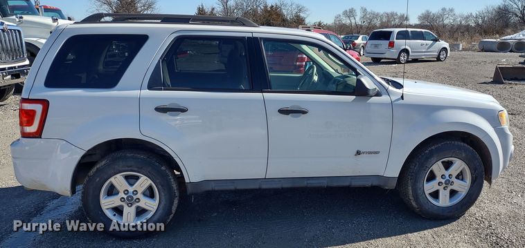 image for item MD9318 2010 Ford Escape Hybrid  SUV