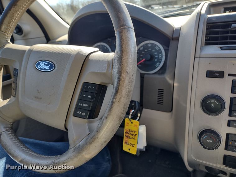 image for item MD9318 2010 Ford Escape Hybrid  SUV