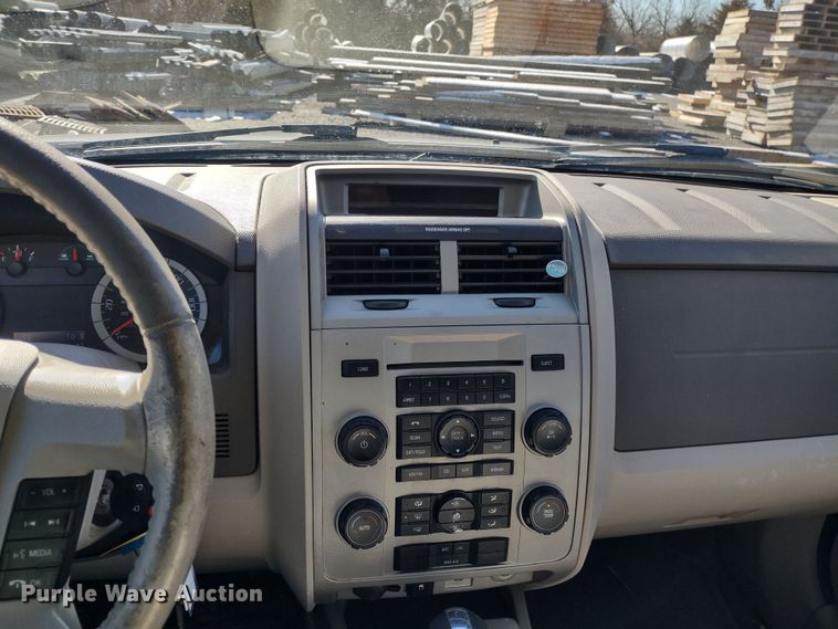 image for item MD9318 2010 Ford Escape Hybrid  SUV