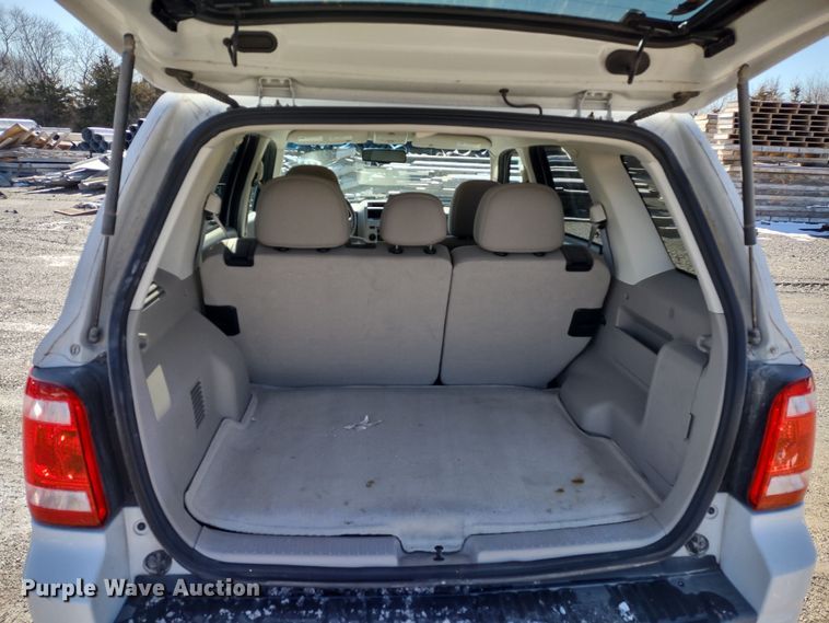 image for item MD9318 2010 Ford Escape Hybrid  SUV