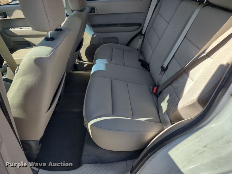 image for item MD9318 2010 Ford Escape Hybrid  SUV