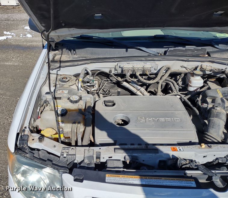 image for item MD9318 2010 Ford Escape Hybrid  SUV