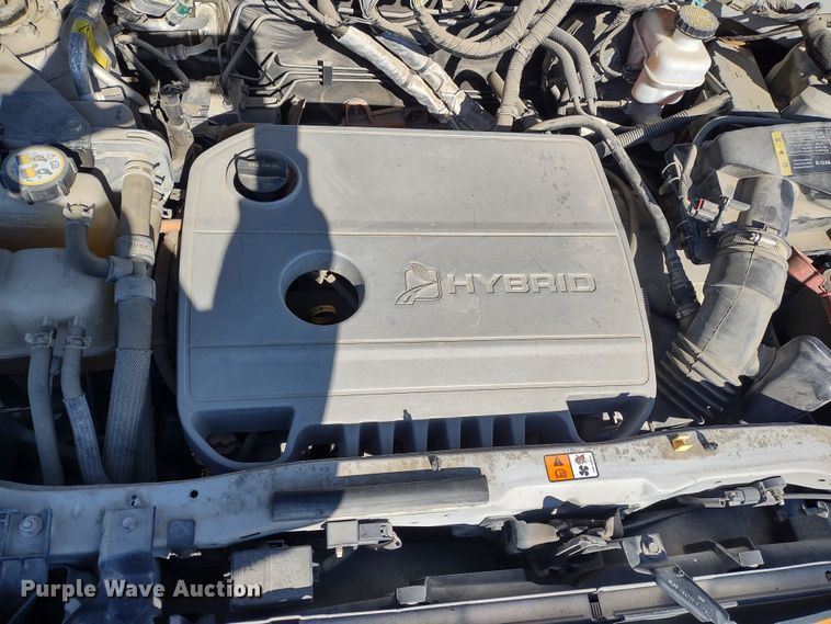 image for item MD9318 2010 Ford Escape Hybrid  SUV