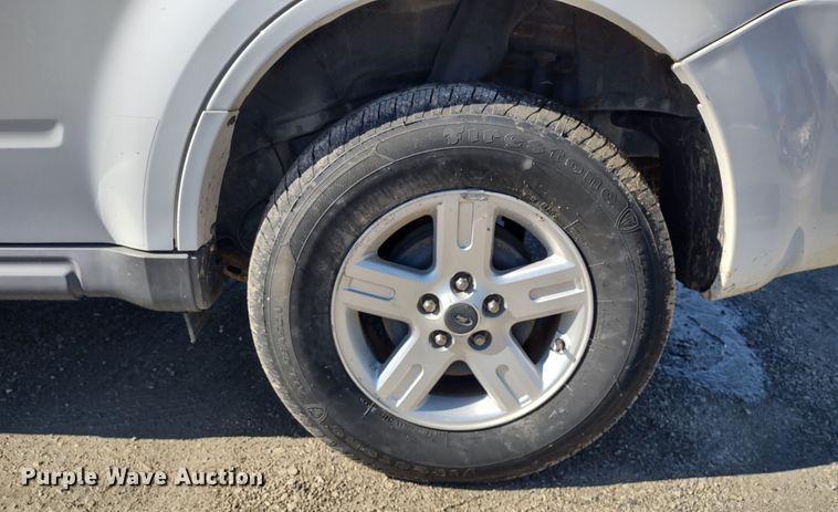 image for item MD9318 2010 Ford Escape Hybrid  SUV