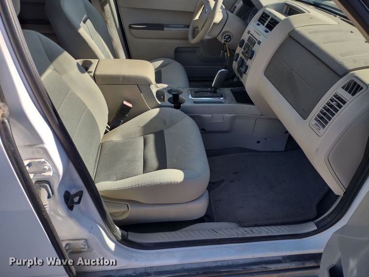 image for item MD9319 2008 Ford Escape Hybrid  SUV