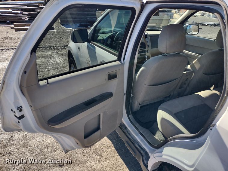 image for item MD9319 2008 Ford Escape Hybrid  SUV