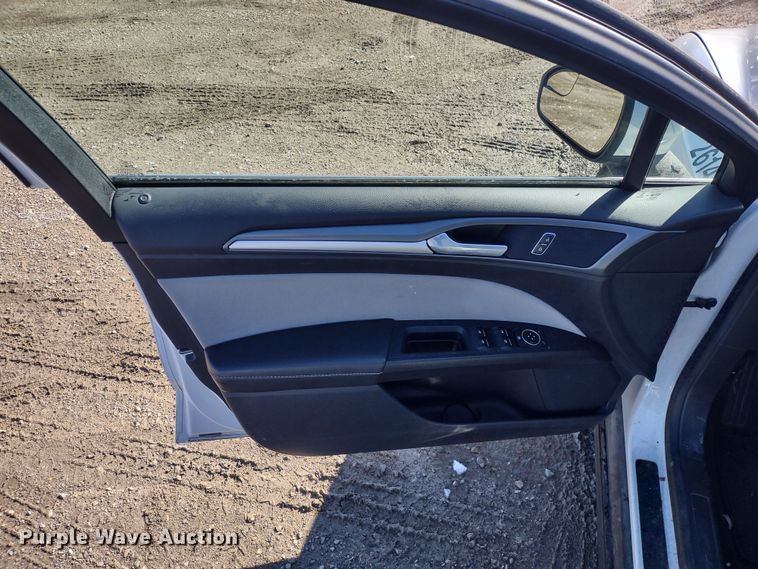 image for item MD9320 2014 Ford Fusion