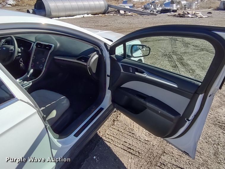 image for item MD9320 2014 Ford Fusion