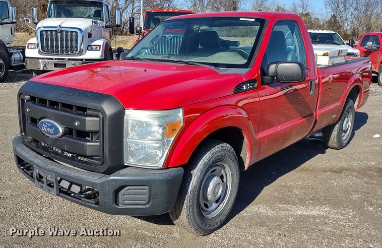 image for item MD9323 2011 Ford F250 Super Duty XL  pickup truck