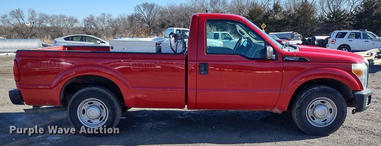 image for item MD9323 2011 Ford F250 Super Duty XL  pickup truck