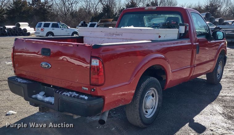 image for item MD9323 2011 Ford F250 Super Duty XL  pickup truck