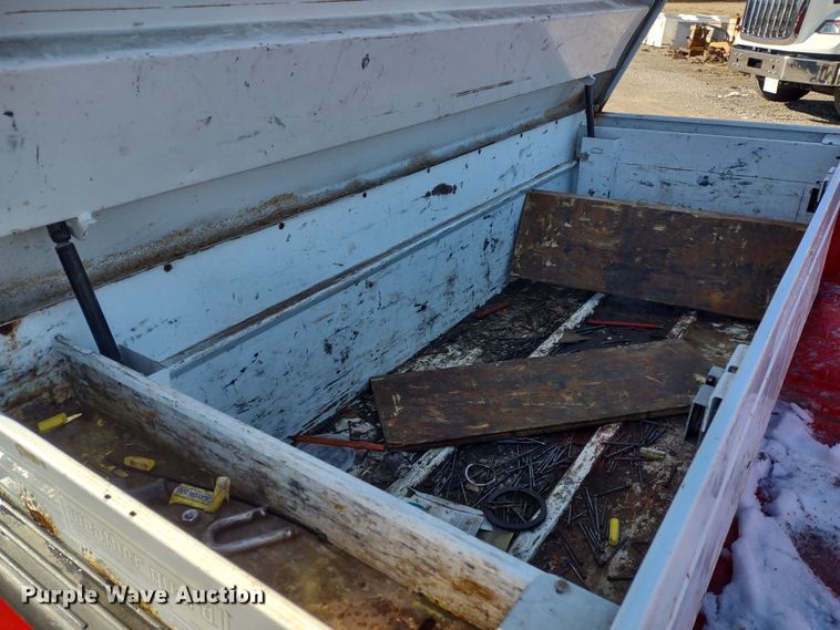 image for item MD9323 2011 Ford F250 Super Duty XL  pickup truck