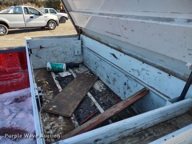 image for item MD9323 2011 Ford F250 Super Duty XL  pickup truck