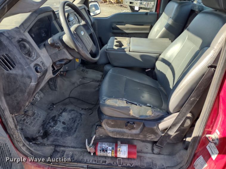 image for item MD9323 2011 Ford F250 Super Duty XL  pickup truck