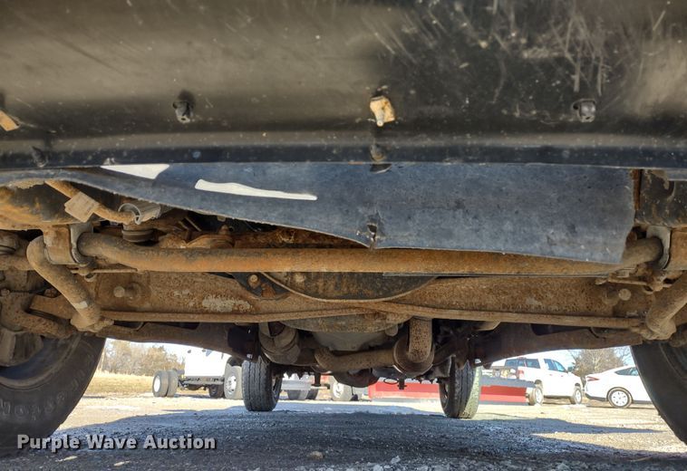 image for item MD9323 2011 Ford F250 Super Duty XL  pickup truck