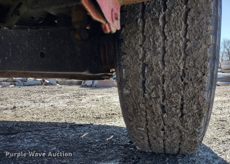 image for item MD9323 2011 Ford F250 Super Duty XL  pickup truck