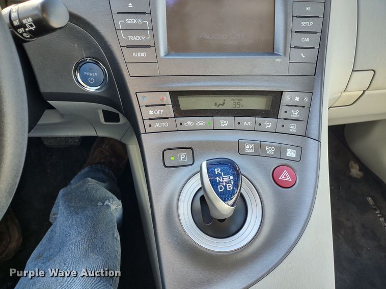 image for item MD9324 2012 Toyota Prius