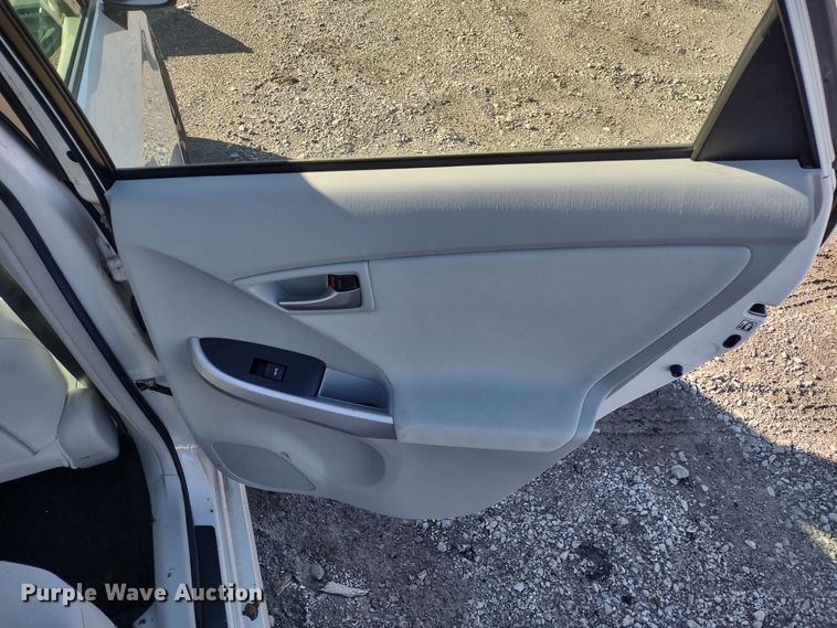 image for item MD9324 2012 Toyota Prius