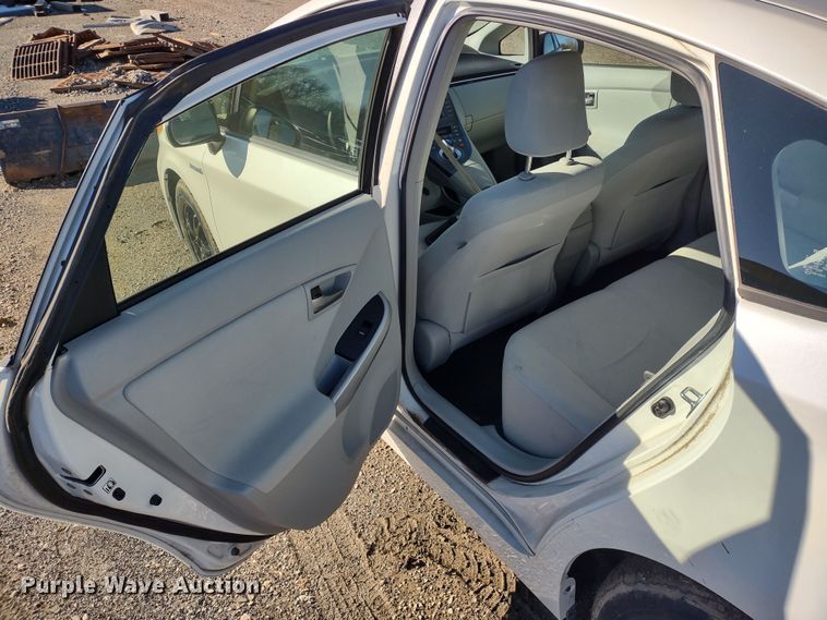 image for item MD9324 2012 Toyota Prius