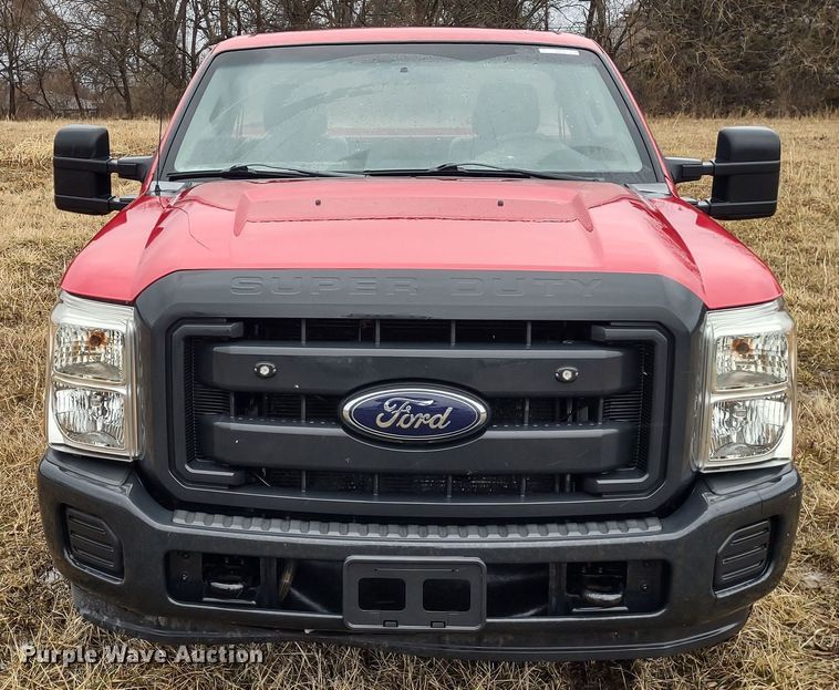image for item MD9325 2012 Ford F250 Super Duty XL  pickup truck