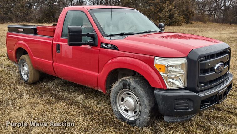 image for item MD9325 2012 Ford F250 Super Duty XL  pickup truck