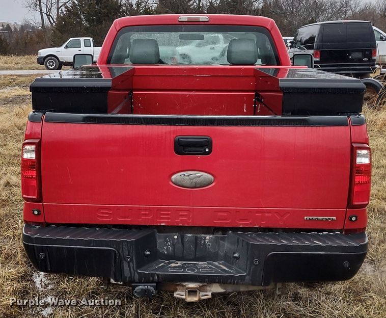 image for item MD9325 2012 Ford F250 Super Duty XL  pickup truck