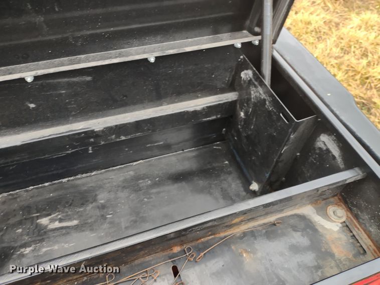 image for item MD9325 2012 Ford F250 Super Duty XL  pickup truck