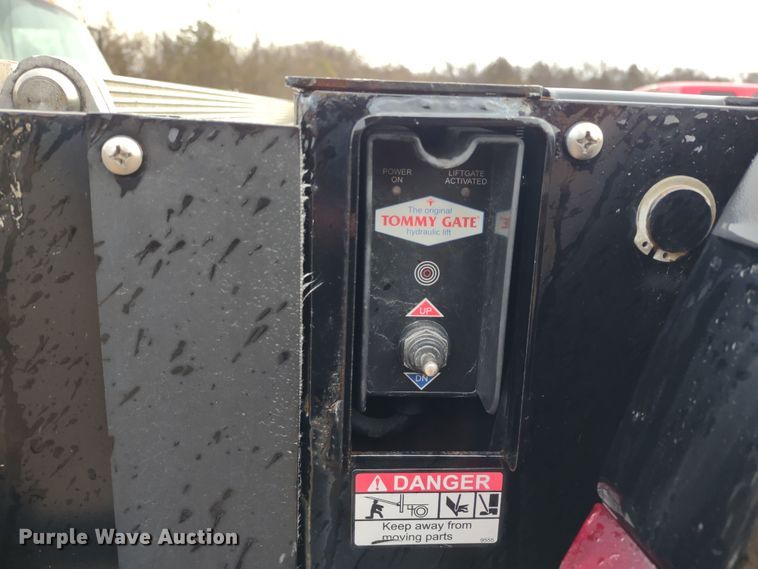 image for item MD9326 2008 Ford F350 Super Duty  pickup truck