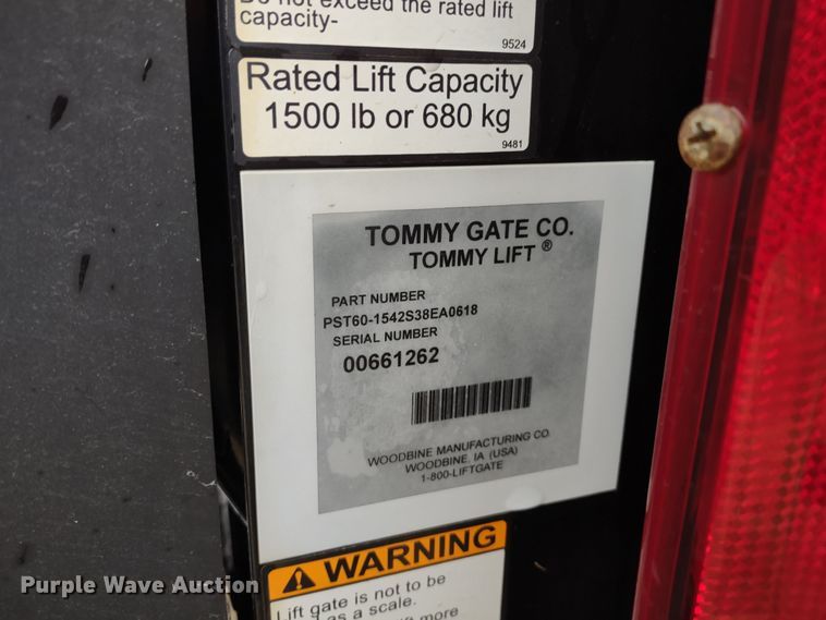 image for item MD9326 2008 Ford F350 Super Duty  pickup truck