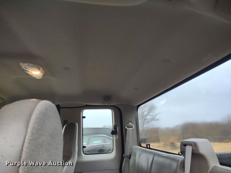 image for item MD9326 2008 Ford F350 Super Duty  pickup truck