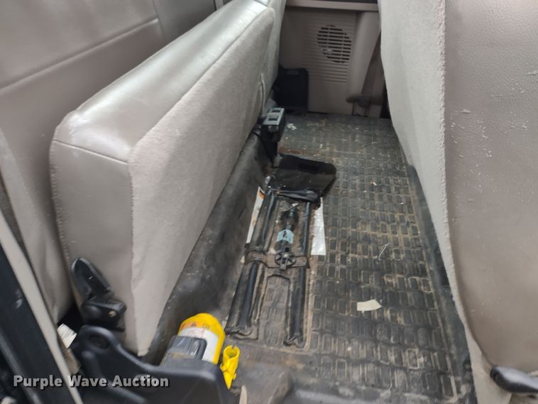 image for item MD9326 2008 Ford F350 Super Duty  pickup truck