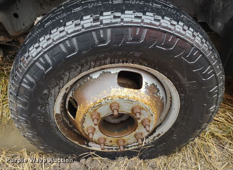 image for item MD9326 2008 Ford F350 Super Duty  pickup truck