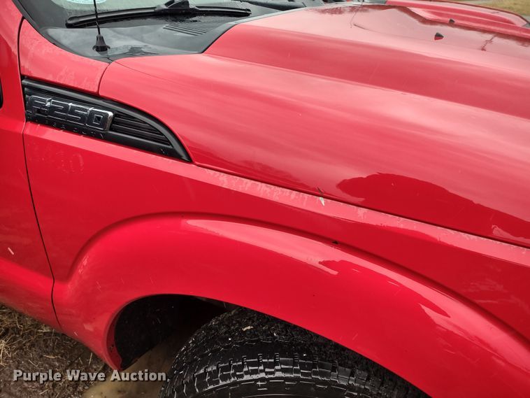 image for item MD9327 2011 Ford F250 Super Duty XL  pickup truck