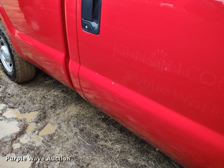 image for item MD9327 2011 Ford F250 Super Duty XL  pickup truck