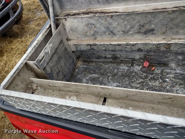 image for item MD9327 2011 Ford F250 Super Duty XL  pickup truck