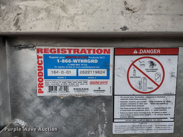 image for item MD9327 2011 Ford F250 Super Duty XL  pickup truck