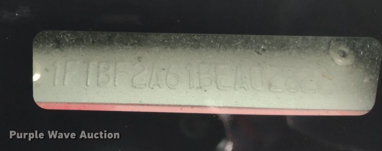 image for item MD9327 2011 Ford F250 Super Duty XL  pickup truck