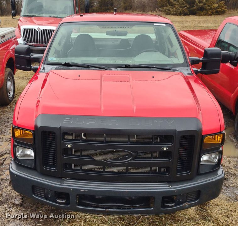 image for item MD9328 2009 Ford F250 Super Duty XL  SuperCab pickup truck