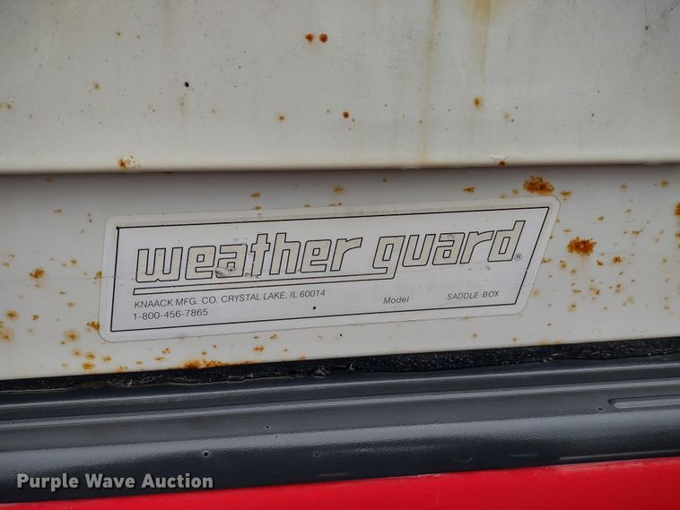 image for item MD9328 2009 Ford F250 Super Duty XL  SuperCab pickup truck