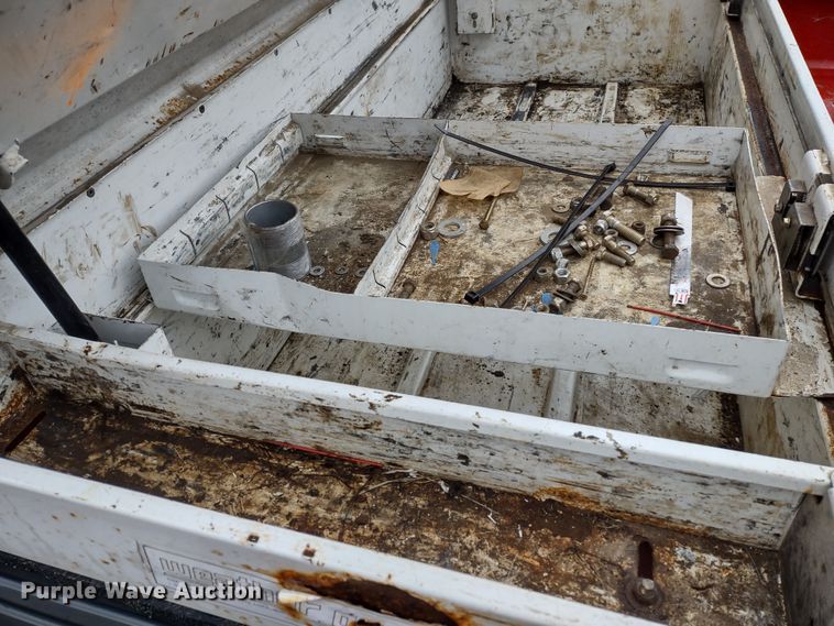 image for item MD9328 2009 Ford F250 Super Duty XL  SuperCab pickup truck