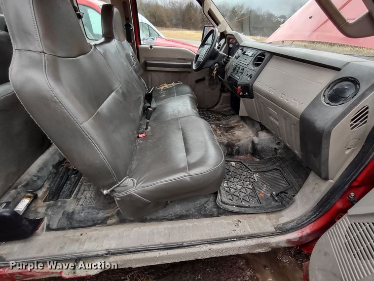 image for item MD9328 2009 Ford F250 Super Duty XL  SuperCab pickup truck