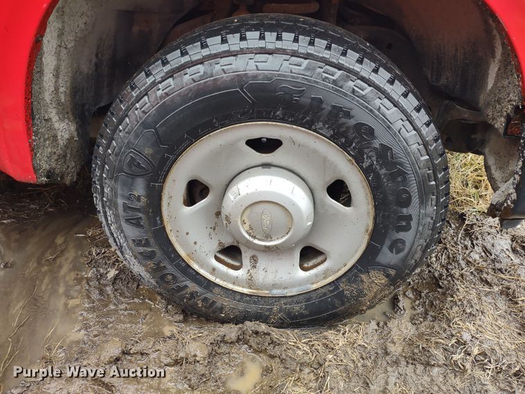 image for item MD9328 2009 Ford F250 Super Duty XL  SuperCab pickup truck