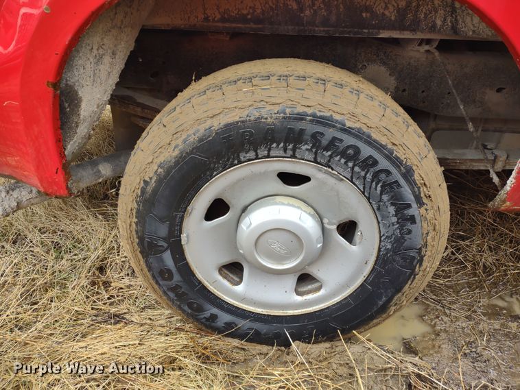 image for item MD9328 2009 Ford F250 Super Duty XL  SuperCab pickup truck