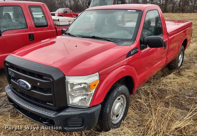 image for item MD9329 2011 Ford F250 Super Duty XL  pickup truck