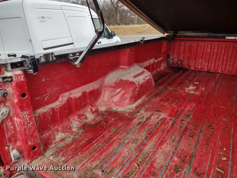 image for item MD9329 2011 Ford F250 Super Duty XL  pickup truck